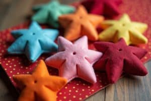 Glückskekse nähen: DIY-Anleitung für Stoffkekse